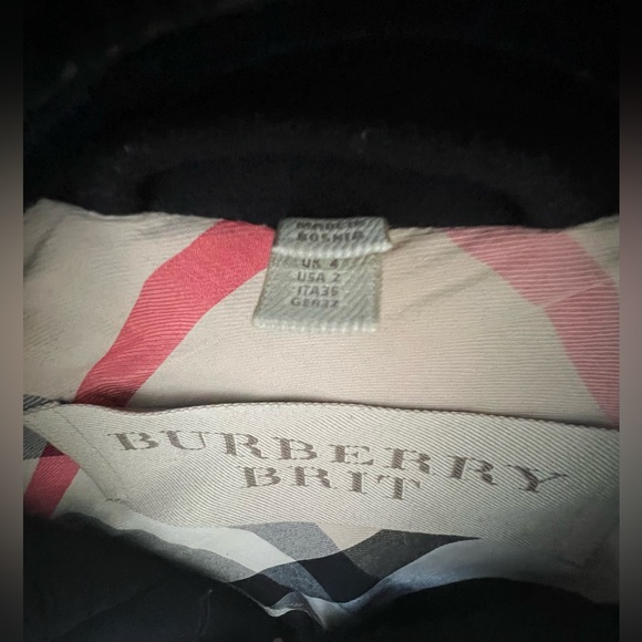 Burberry Brit Rushworth Belted Wool/Cashmere Black Coat, Size 2US, 36EU - Picture 11 of 12